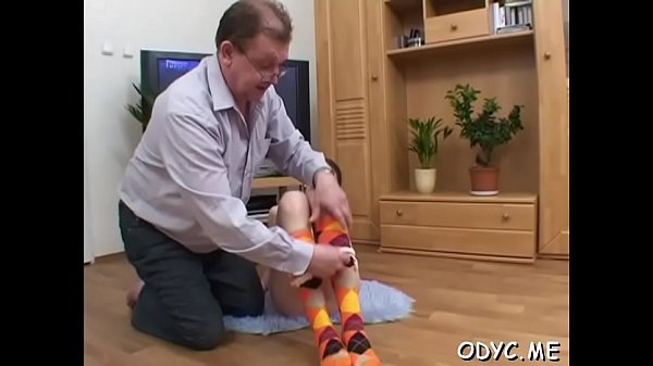 Aged gentleman likes teen_pussy