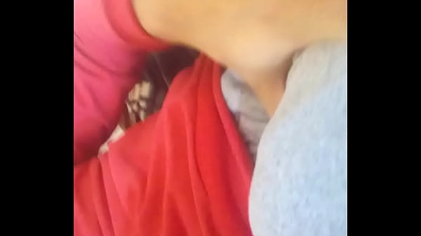 Venezolano se masturba por cola argentina