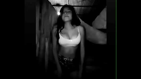 Insta zorra bailando pobre