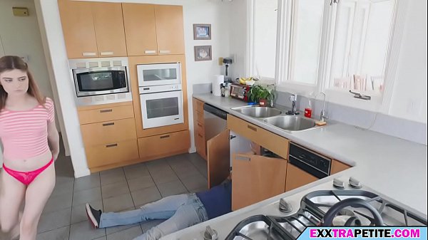 Petite teen confuse stepfamily member