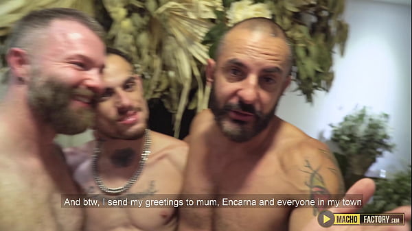 Play MP4 - EL FLORISTA POLLON 2