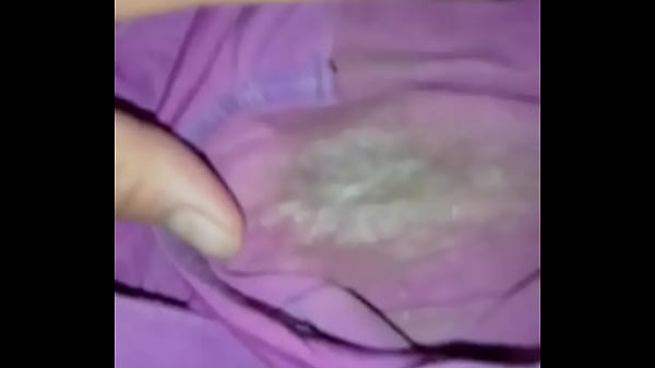 Play MP4 - Calzoncitos de mi hijastra