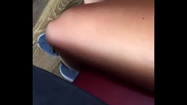 Nonton Abriendome Las Piernas En Centro Comercial!! - By Vanessa Love thumbnail