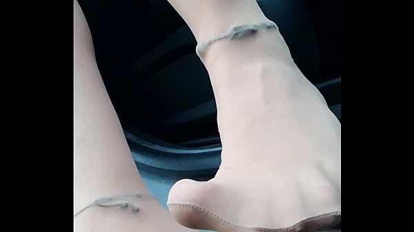 Carmen nylonjunge rundgang in braunschweiger weststadti was traveling by car 