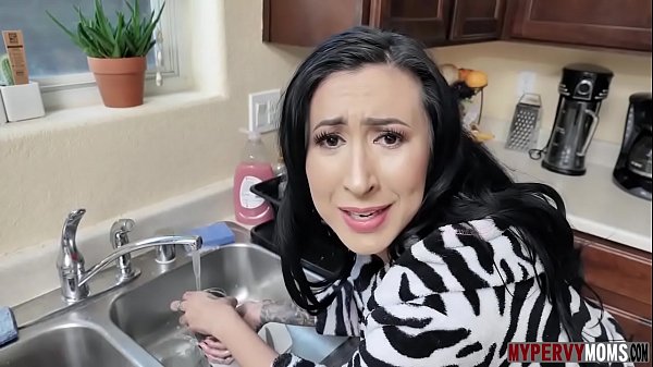 Play MP4 - Lily Lane In Stepson Got My Ass Again and Again