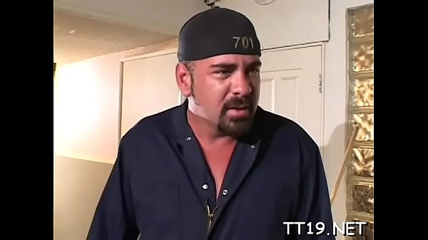 Enticing beauty Treeper coitus in porno 