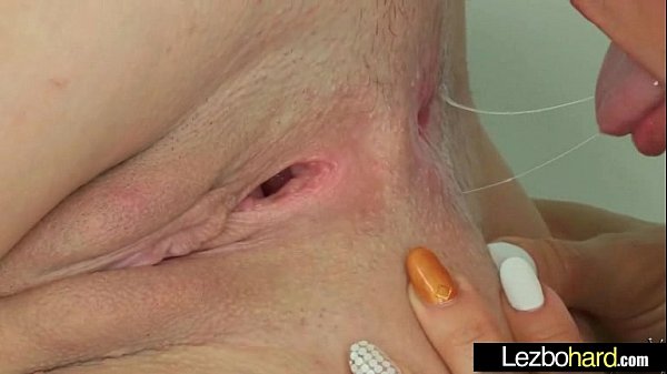 Play MP4 - Lesbians Enjoy Licking And Kissing Each Other clip-30