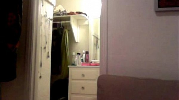 Live Xxx Cam thumbnail