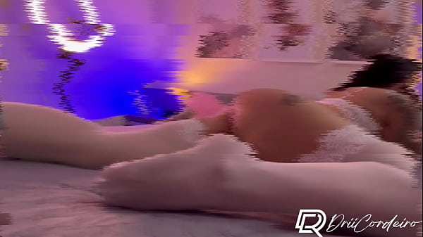 Nonton Tirou Minha Lingerie Branca E Socou For&ccedil;a Na Minha Buceta Molhadinha thumbnail