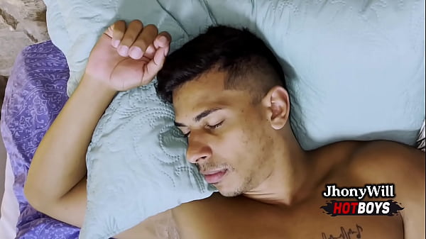 PRIMO HETERO NO SIGILO 