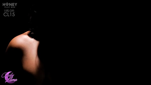 Watch my 18yo ass bounce on this pretty dildo