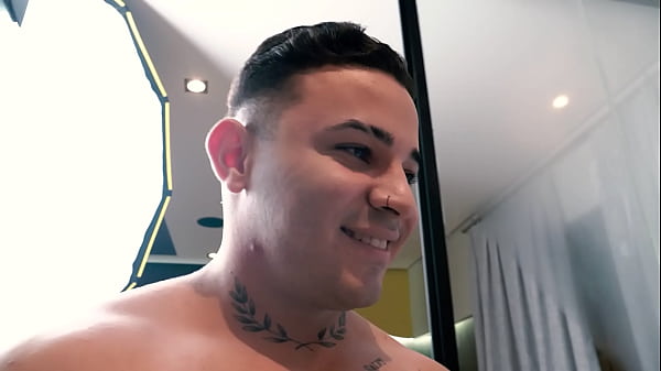 Menage com gostosa na banheira 