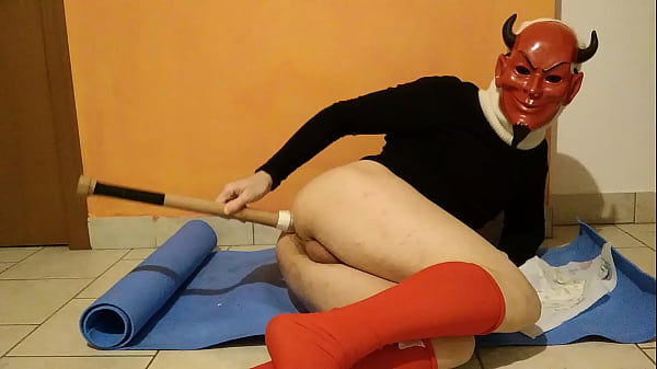 Try  to insert 30 cm of baseball bat! 