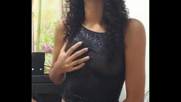 Nonton Spectacular Brunette thumbnail