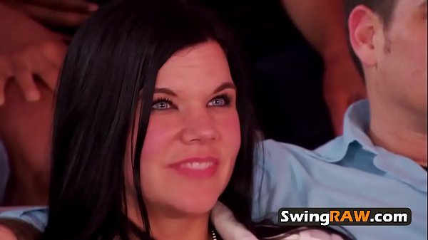 Amateur couples start playing sexgame