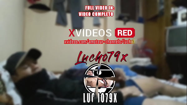 Lucho79x   Masturbandome sin levantarme 