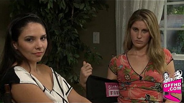 Sensual lesbains 0985 