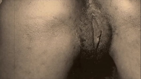 Play MP4 - Vintage Women of the World