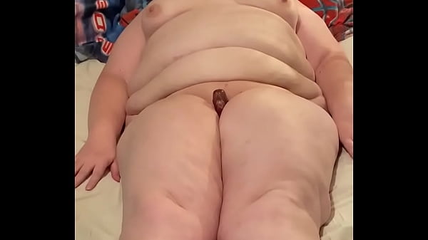 Using_my toy in white_lace socks