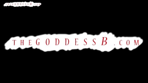 Play MP4 - Roxie Rae Worship Brandon Areana Toes And Soles FOOT WORSHIP