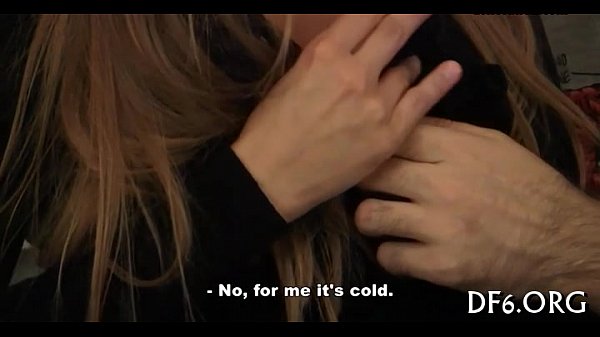 Stretching blameless pussy