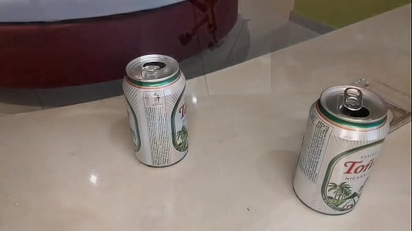 A Mi Mujer Le Encanta Follar Con Jovencitos thumbnail