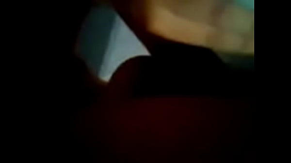 Chilena Juega Con Botellita 2 thumbnail