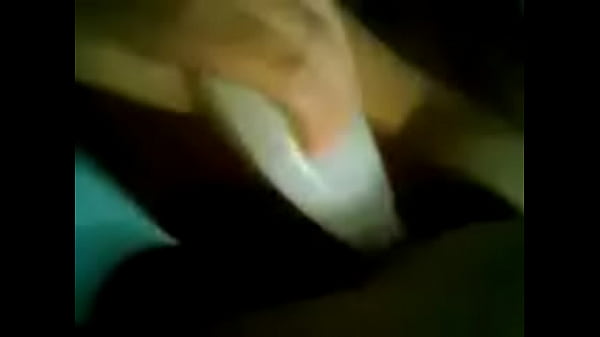 Nonton Chilena Juega Con Botellita 2 thumbnail