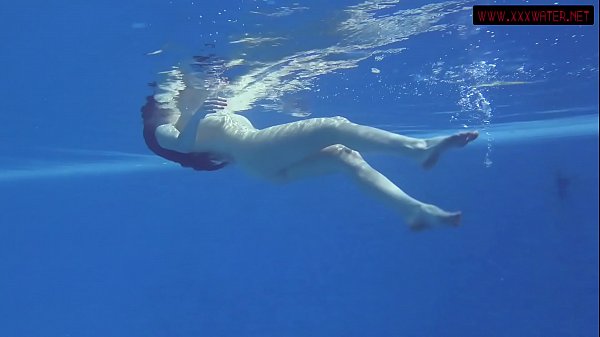 Mia Ferrari Super hot teen inred lingerie