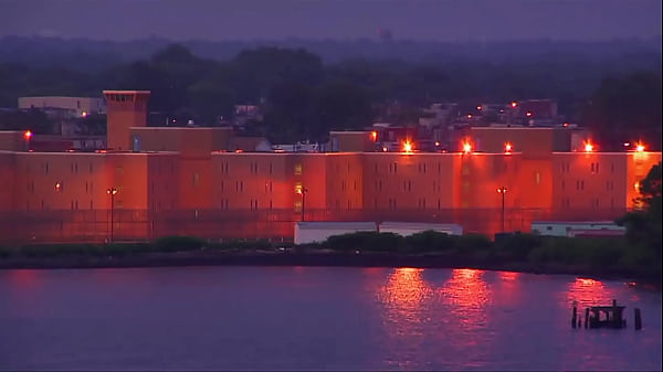 Nonton Jailbirds Anna Lovato And Natasha Marley In Lesbians In Fishnets Sex Scene thumbnail