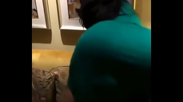 Ebony Girl Twerking thumbnail