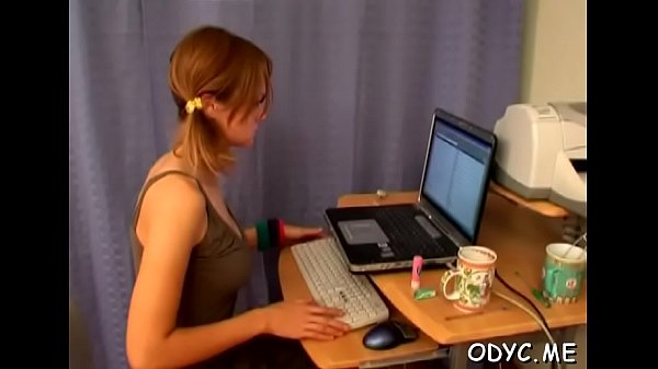 Old boy knowshow to_make a enchanting young_pussy super wet