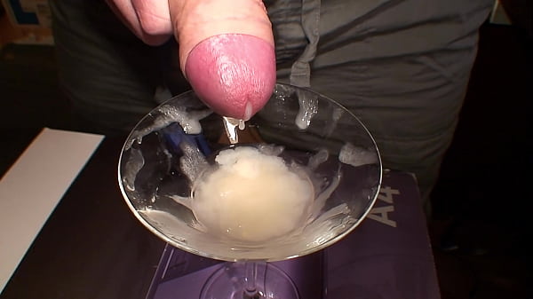 Crazy Homemade Gokkun. Britney Swallows Drinking Ten Loads Of Jizz From A Glass thumbnail