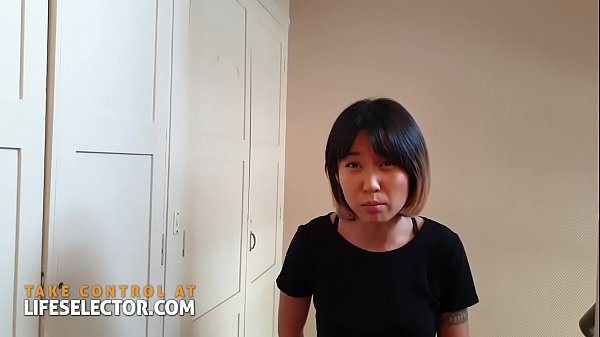 Play MP4 - Cute Asian teen Xiaoyu Li repays you with her tight pussy