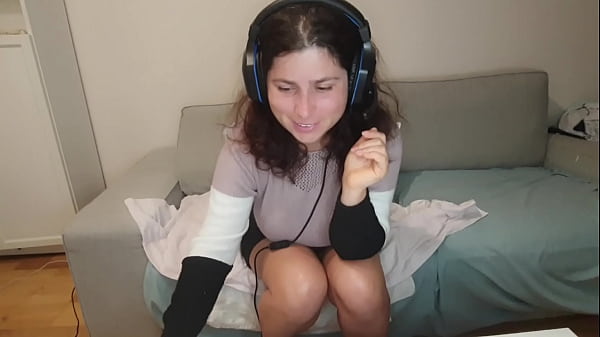 Squirt Anal Fingering From My Hot Stepsis thumbnail