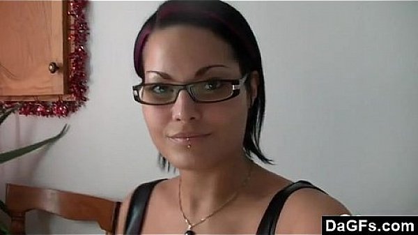 Dagfs slut canadian likes to be very wet