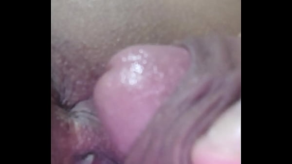 Vazou o v&iacute;deo da Jennifer Gomes muito gostosa com seu namorado 