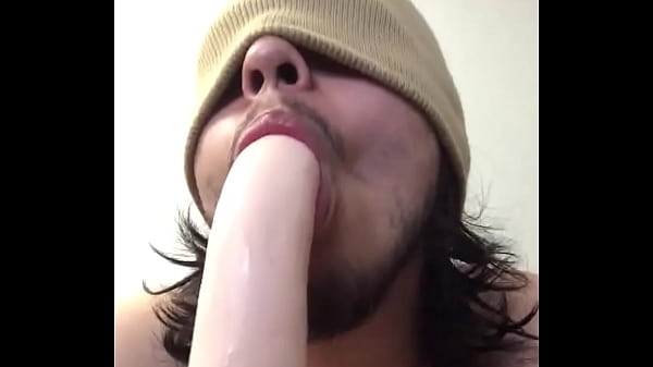Dl deepthroating 8in dildo