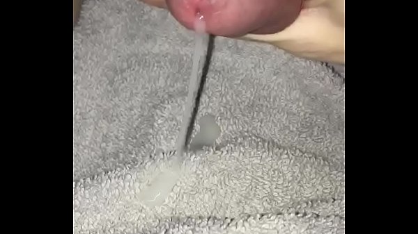 Play MP4 - I cum 3 times