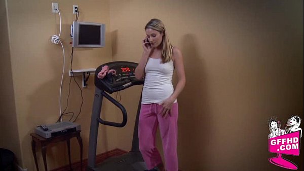 Girlsenjoying girls_1422