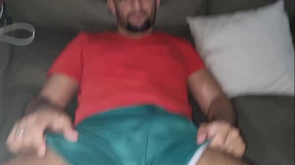 puta safado e gostoso. 
