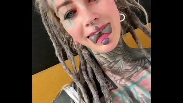 ️ if you like my look share if you like my split tongue comment if you know my xxx movies 