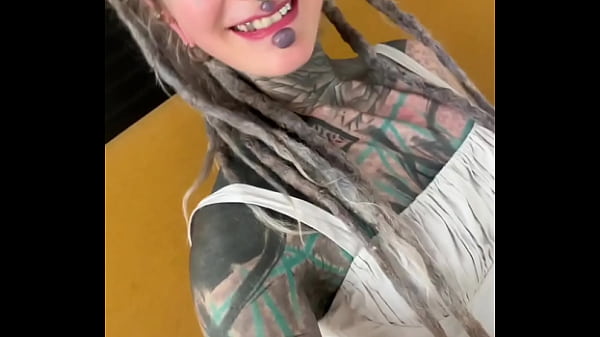 ️ if you like my look share if you like my split tongue comment if you know my xxx movies