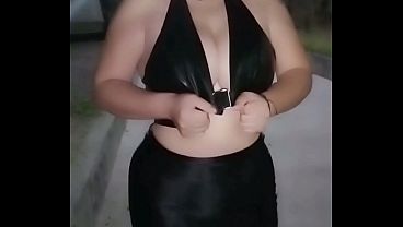 Luluhotwifex - Exhibicionismo En La Calle Termino Masturbandome Y Squirt thumbnail