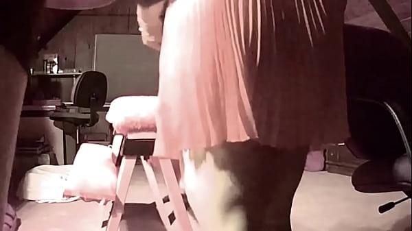 Nonton Tennesseemilf1 Screams On Sawhorse thumbnail