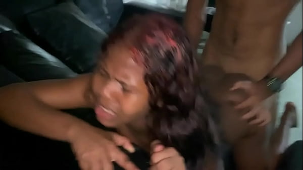 Play MP4 - mi hermanastra llega evria a la casa y yo la follo para que se le quite lo borracha