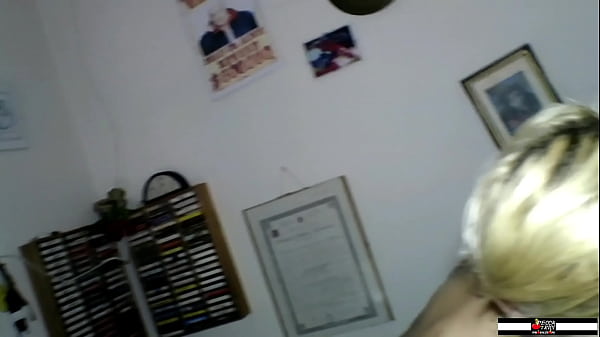 Play MP4 - Calde Signore Mature Aspettano il Cazzo&period;&period;