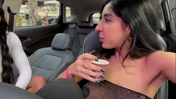 Play MP4 - AMIGAS FUDERAM MUITO NO SWING &sol; RENATINHA MELLO e PRETA FOGOSA