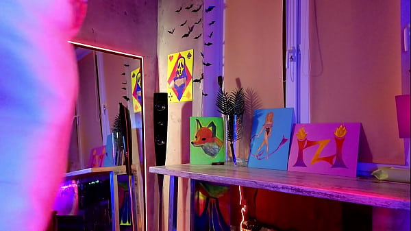 Play MP4 - Girl in beautiful lingerie cums