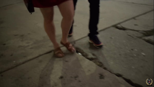 Play MP4 - Curvy Cougar Cameron Skye Milks Rome Major's Thick Dick Outdoors&excl;